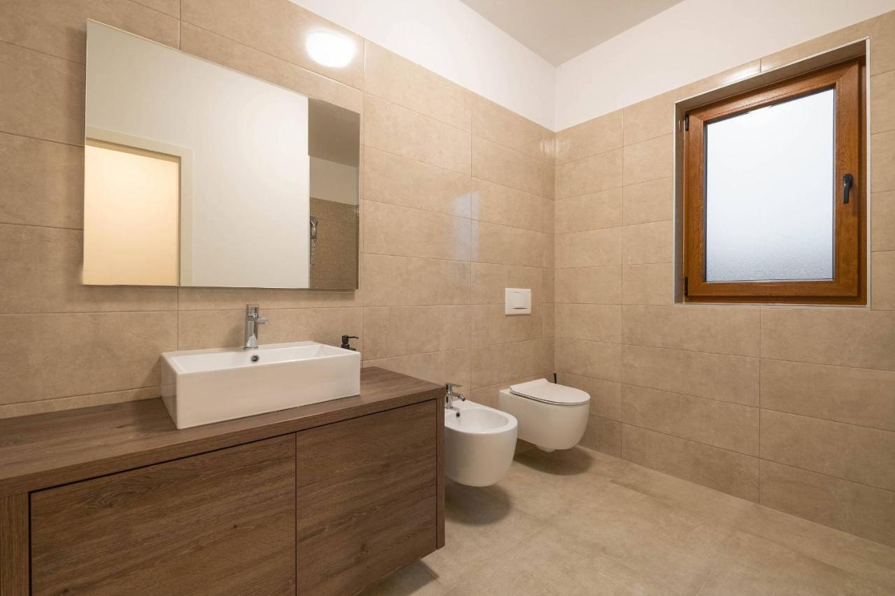 Holiday House Luca Porec Bagian luar foto